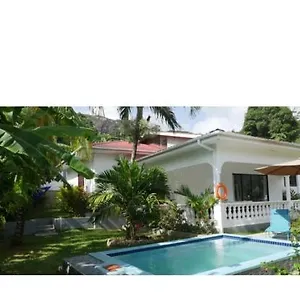 Гостевой дом Ogumka, Self Catering , Beoliere, Mahe, Виктория