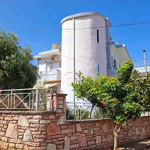 Myksamil Албания