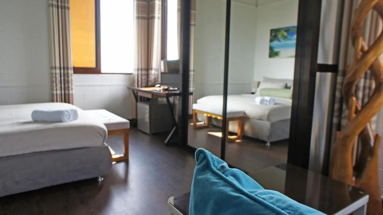 Blue Hill Bed & Breakfast Victoria 4*,